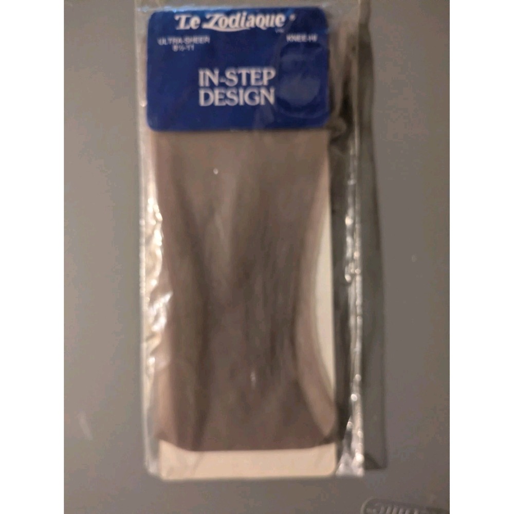 Vintage Sheer Knee High Ultra Sheer, Size 8.5 to 11 In-Step Design La Zodiaque